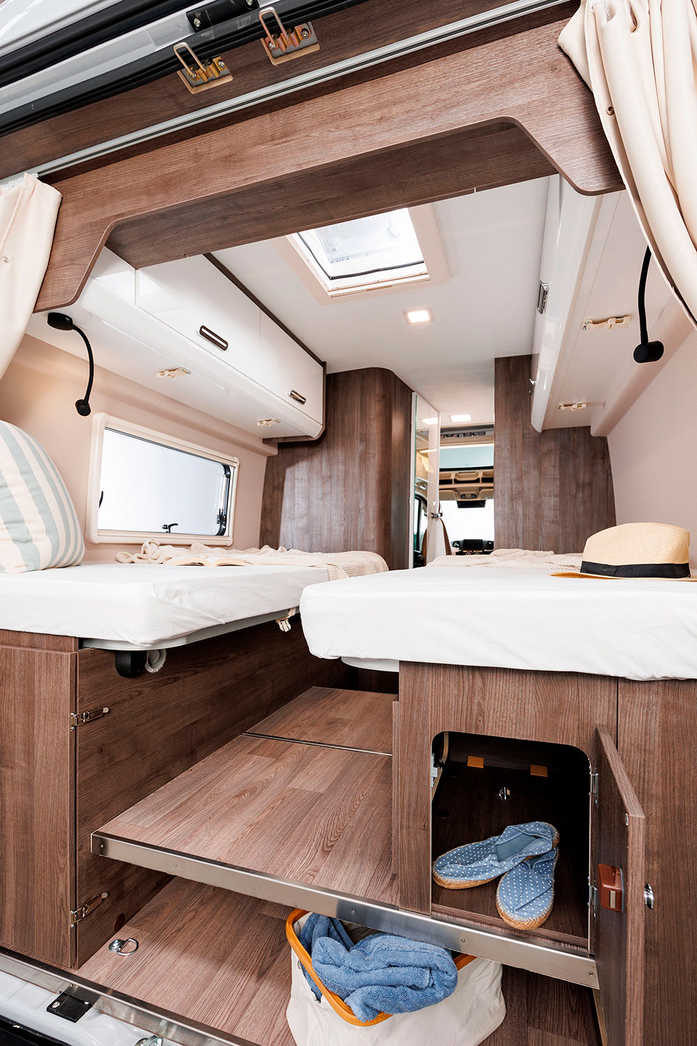 Benimar BENIVAN 160PS