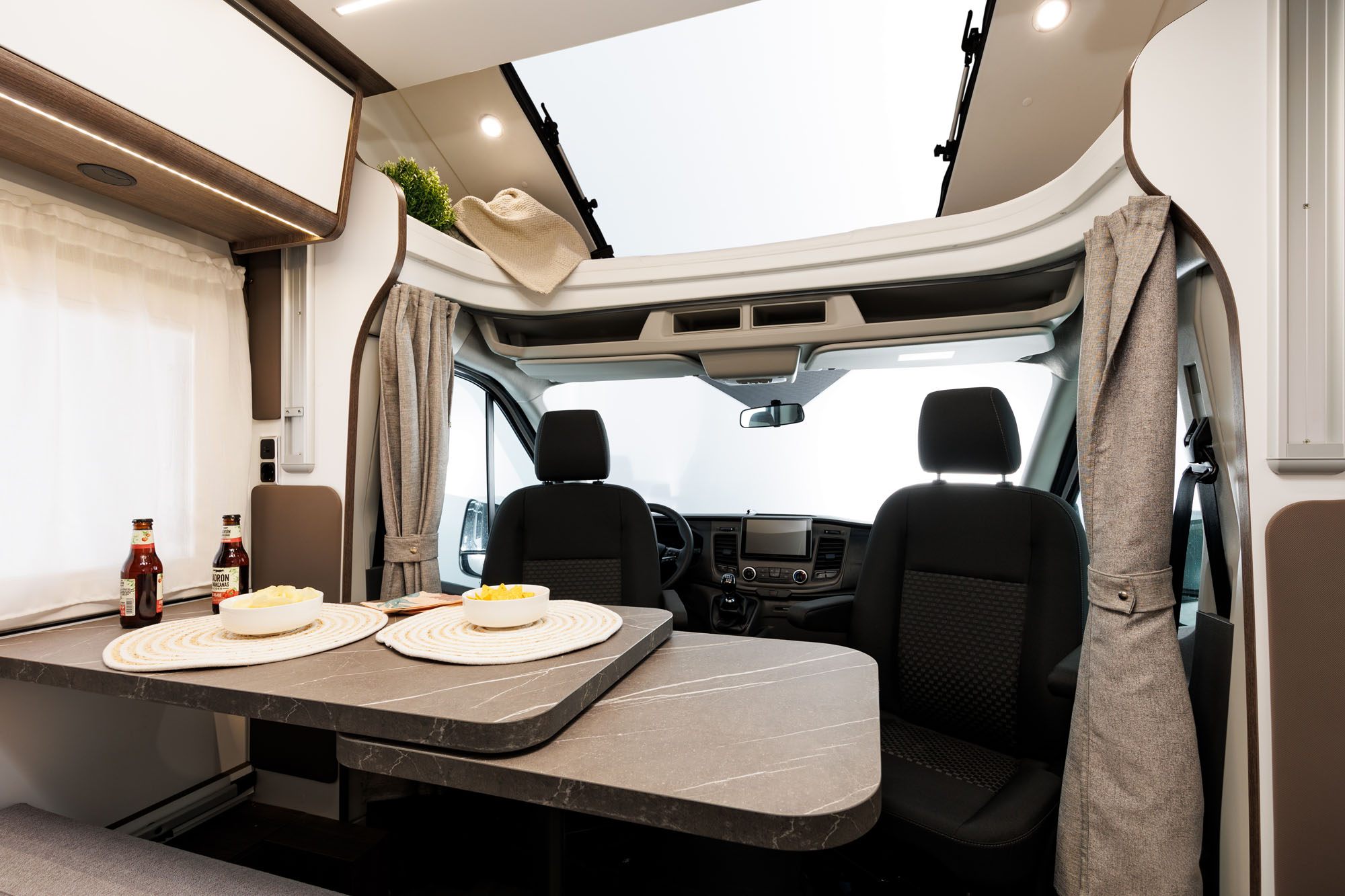 Benimar TESSORO 440 UP