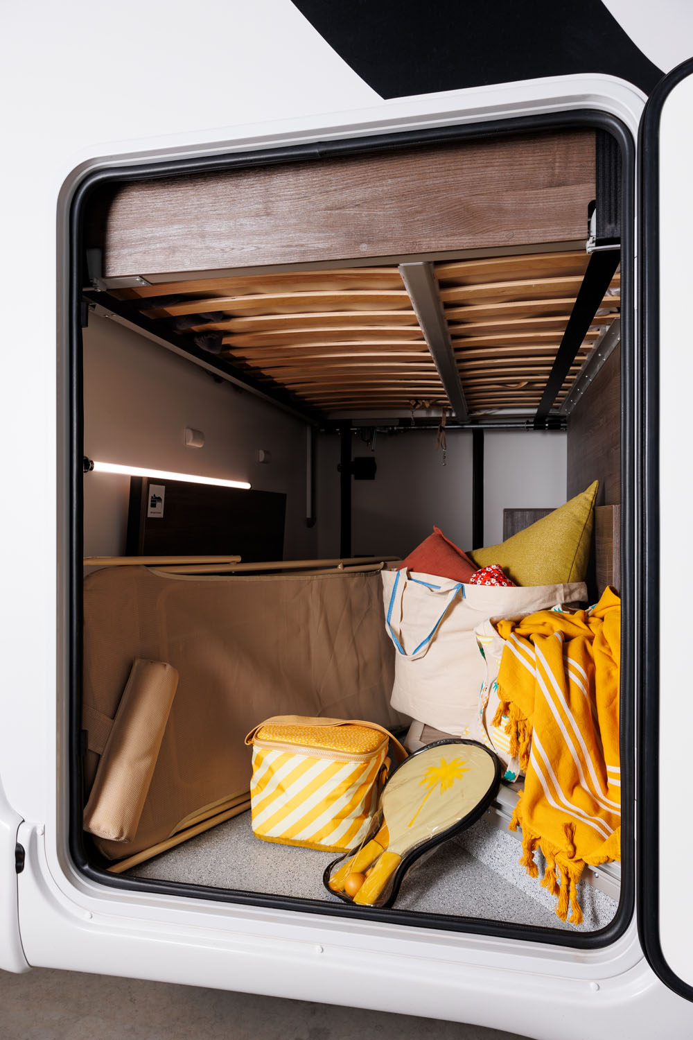 Benimar TESSORO 440 UP