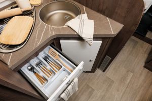 Benimar TESSORO 495 UP